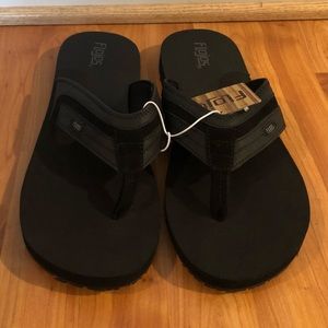 Flojos Tiburon Flip Flops